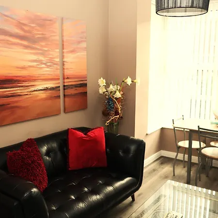 Apartament Modern 1-bed Free Parking Near Host, *