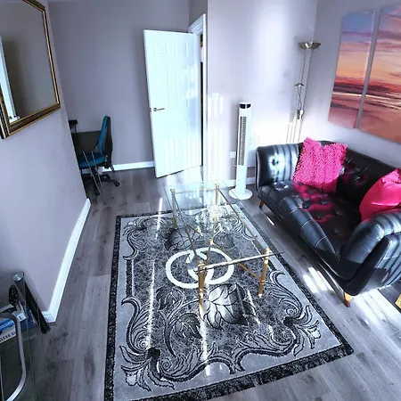 The Savile - Luxury - Your Next Leeds (West Yorkshire)