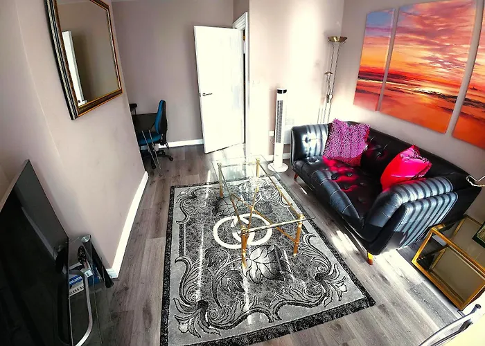 Modern 1 Bedroom Apartment Free Parking Wifi Near City Centre Apartment Leeds (West Yorkshire)