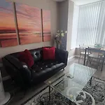 Modern 1 Bedroom Near Host Business Hub Free Parking Appartement Leeds (West Yorkshire)