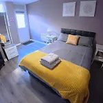 Modern 1 Bedroom Near Host Business Hub Free Parking Appartement Leeds (West Yorkshire)